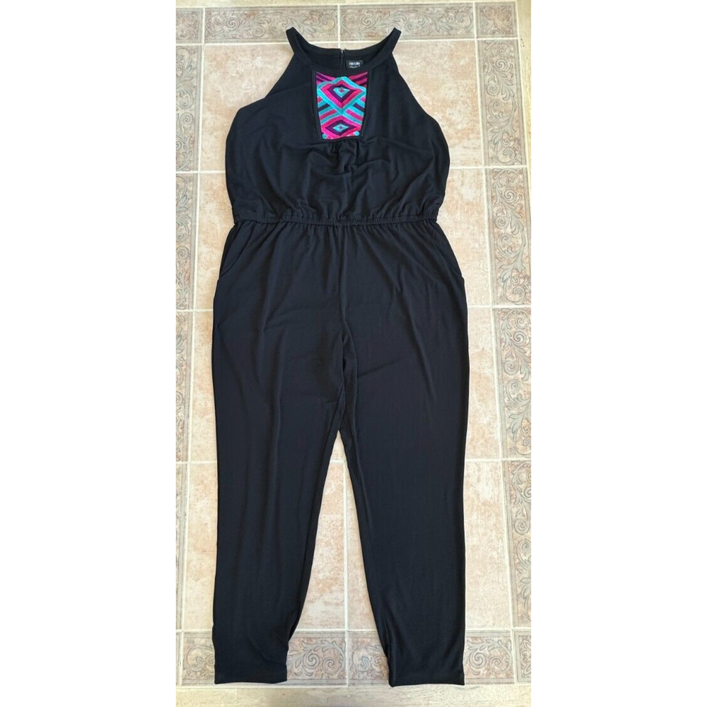 Nicole By Nicole Miller Worn once Halter jumpsuit embroidered Women‎ size XL